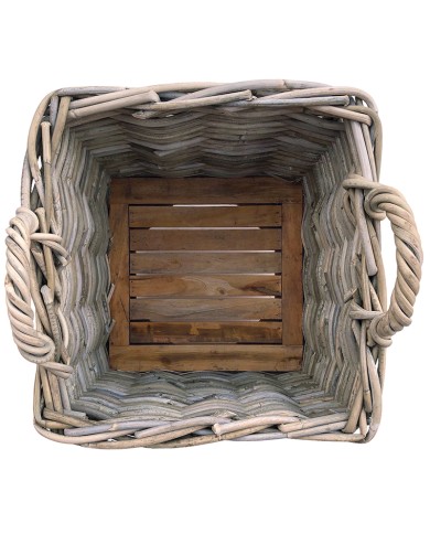 Square Rattan Basket on Wheels Square Rattan Basket on Wheels