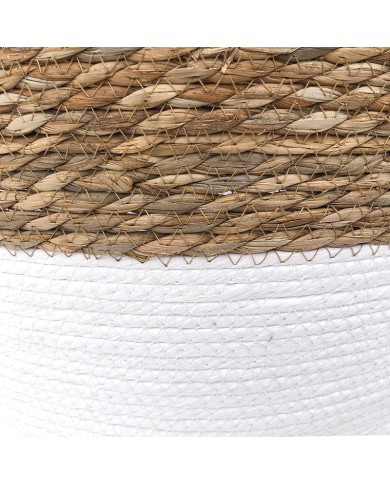 Detail van de tweekleurige wasmand zeegras. Detail van de tweekleurige wasmand zeegras.