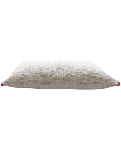 Beige Cushion with Scalloped Edges - style and comfort!