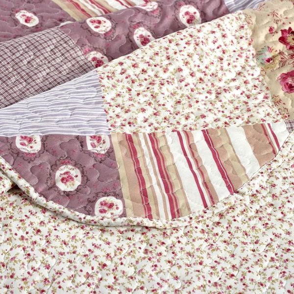 Meadow Flowers Patchwork Quilt