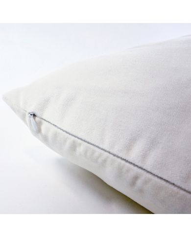 Detail of Frida Kahlo cushion showing a concealed zipper.