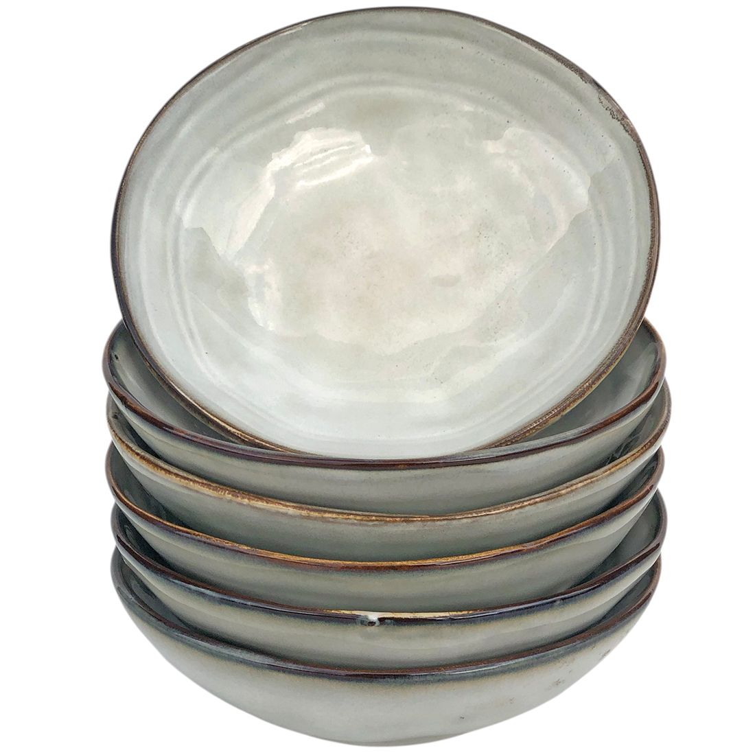 Stapel van zes elegante tapas schaaltjes lichtgrijs gekleurd met een glanzende afwerking en een rustieke rand.