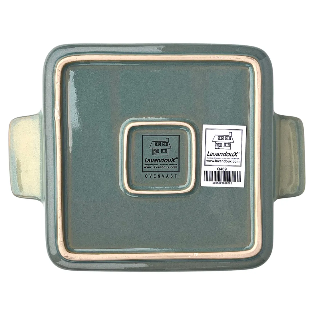 Onderkant van een vierkante ovenschaal van Lavandoux met productlabel en streepjescode.