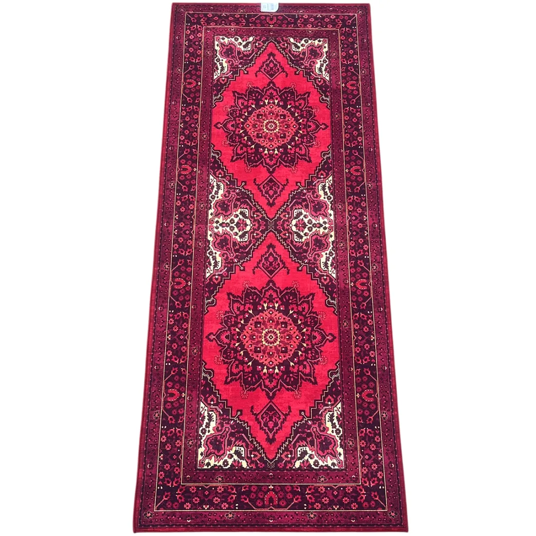 Persian Rug Marand - intricate patterns and rich colour