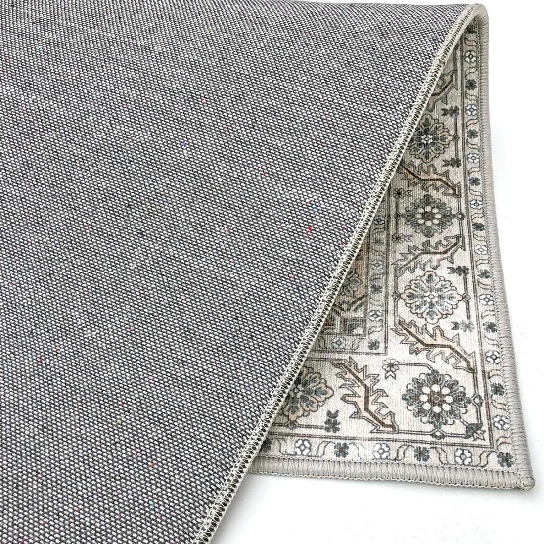 Persian Rug Sefrou - adds vintage charm to any space