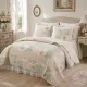 Rosebud Bedsprei Bloemen - zachte tonen patroon en romantiek