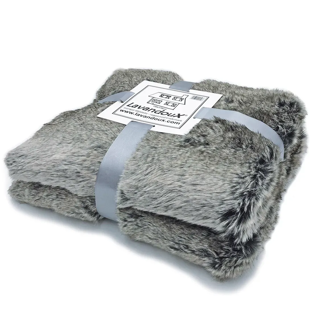 Opgevouwen grijze plaid van imitatiebont, opgevouwen met een zilveren lint en voorzien van het merklabel Lavandoux.