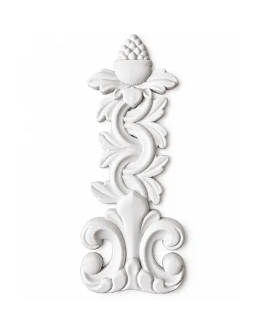 Sierlijke witte decoratieve meubel ornamenten met gedetailleerde bloem- en rolmotieven.