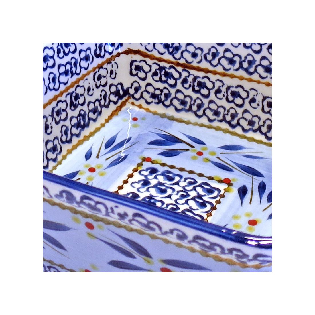 Oven Dish in Old World Blue