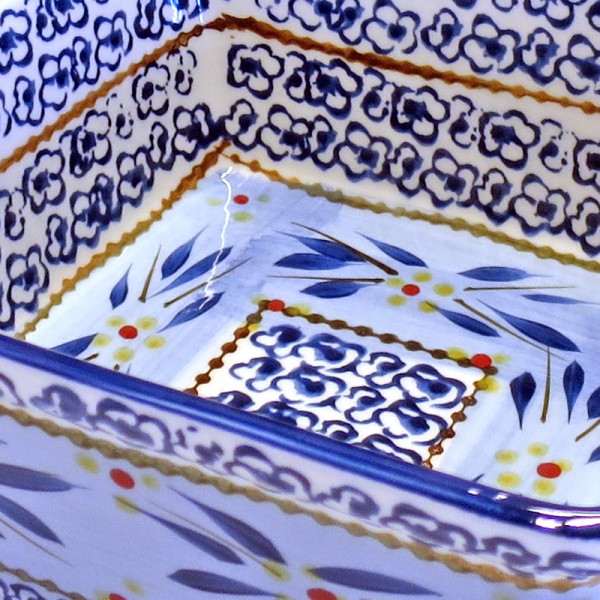 Oven Dish in Old World Blue